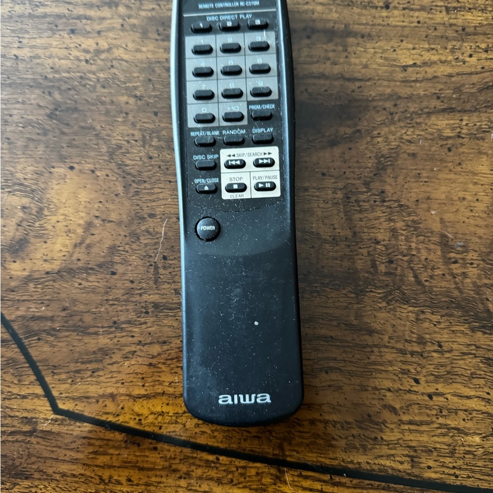 Black Remote Control for Video Games & Consoles